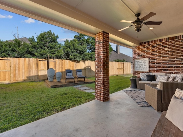 view of patio / terrace featuring an outdoor hangout area and ceiling fan