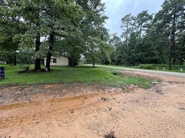 Listing photo 3 for LOT375 Seminole Cir, Onalaska TX 77360