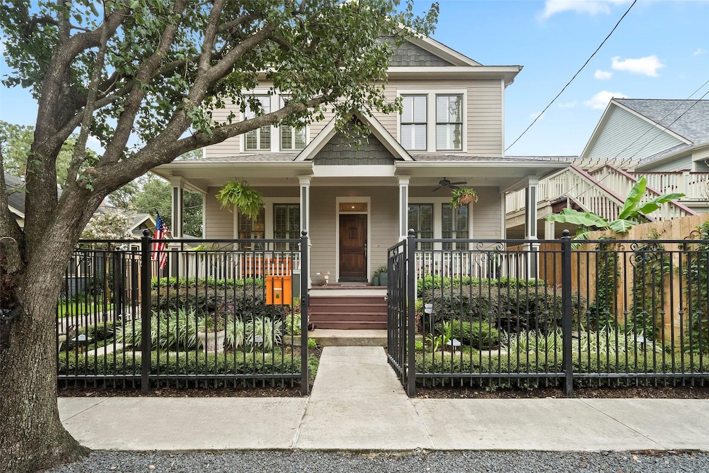 view of front of house with a porch