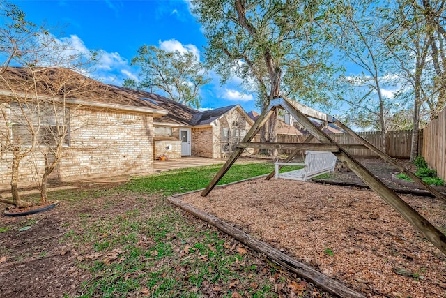 view of yard with a patio area