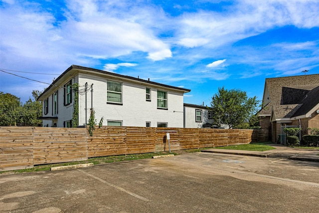 view of home's exterior