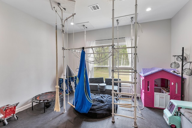 game room featuring carpet floors