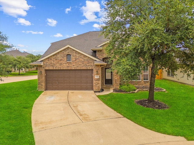 view of front of home with a front lawn