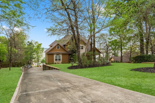 view of front of home with a front yard