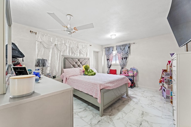 bedroom with ceiling fan