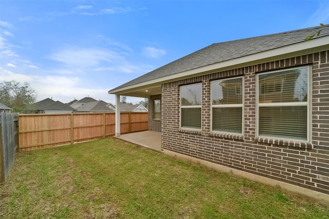 view of yard with a patio area