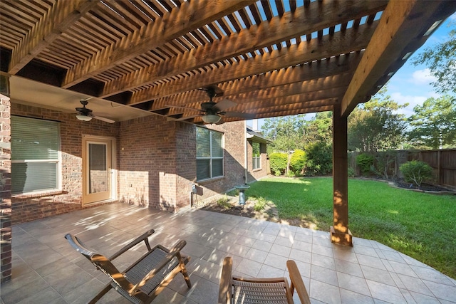 view of patio with a pergola and ceiling fan