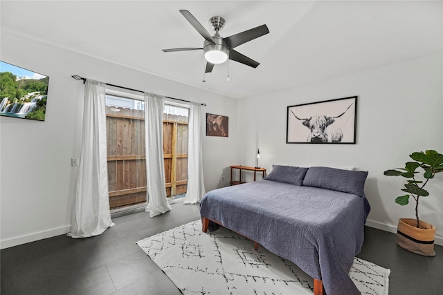 bedroom featuring ceiling fan