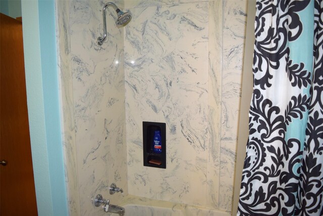 26 Westpoint Dr, Trinity, TX 75862 - bathroom view of shower / bathtub combination with curtain