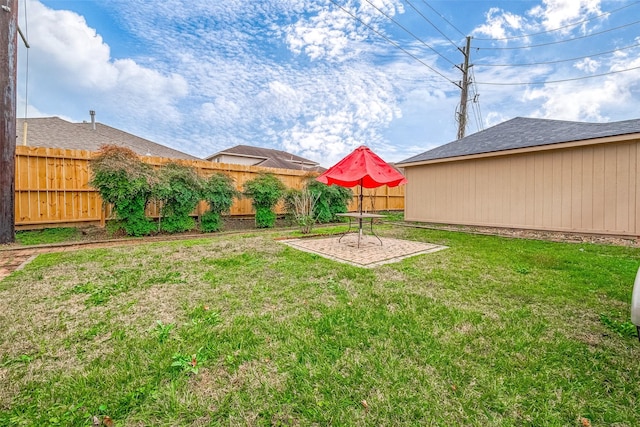 view of yard featuring a fenced backyard and a patio