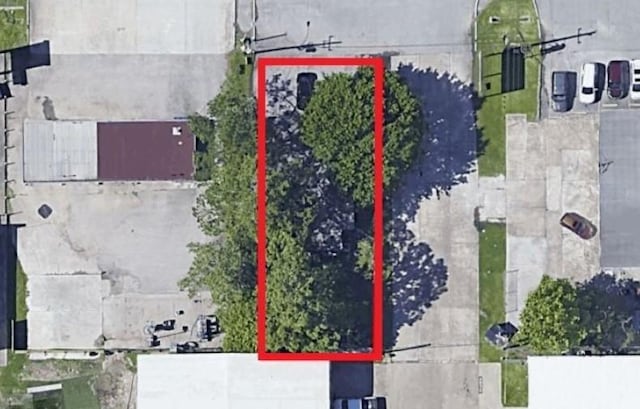 1010 E 1st St, Humble, TX 77338 - photo 28