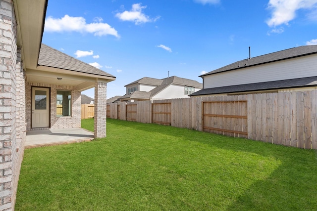 view of yard with a patio area