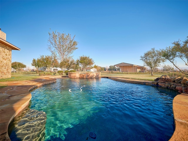 view of swimming pool