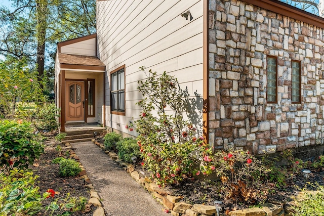 view of property entrance