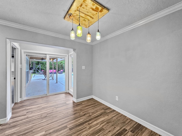 317 E Elm Ave E, Winnie, TX 77665 - photo 10