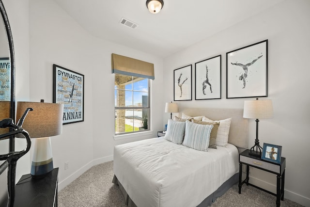 bedroom featuring carpet floors