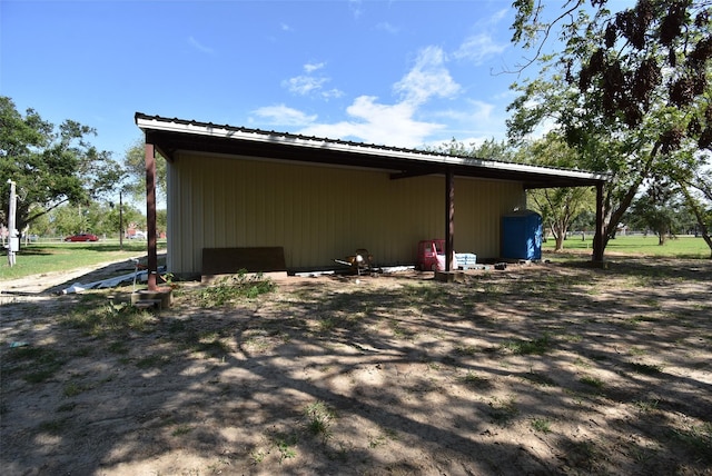 view of side of property