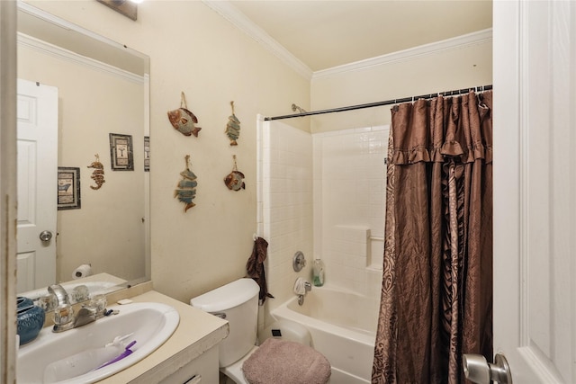 full bathroom featuring shower / tub combo, vanity, toilet, and crown molding