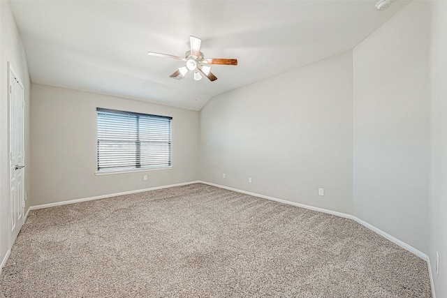 unfurnished room featuring carpet and ceiling fan