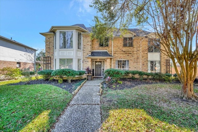 view of front of house with a front yard