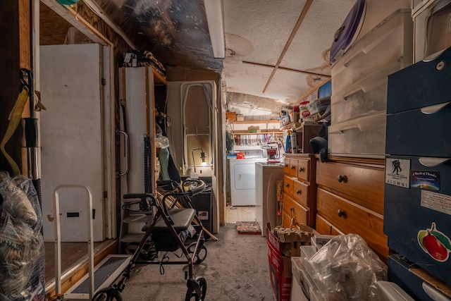 interior space featuring independent washer and dryer, carpet floors, and lofted ceiling