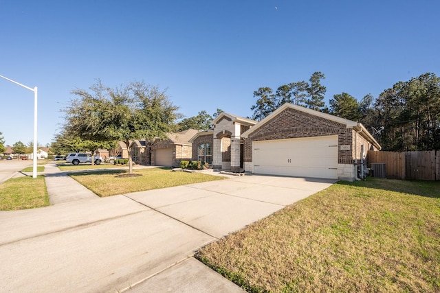 view of front of home with a front lawn