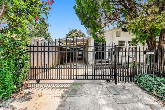1131 Louise St, Houston, TX 77009 - photo 22