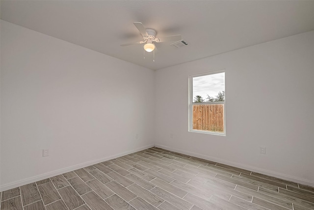 empty room with ceiling fan