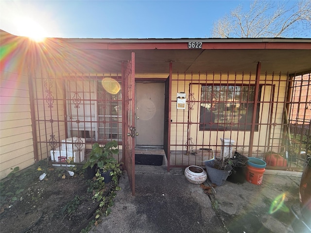 view of entrance to property