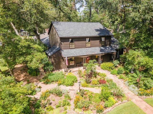 view of front of property with covered porch