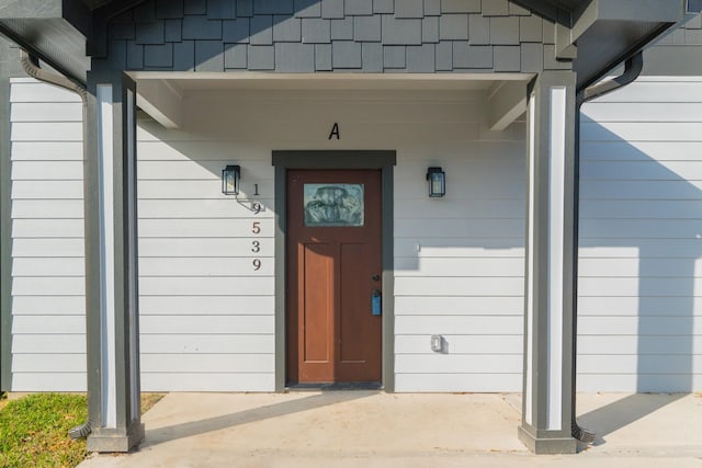 view of doorway to property