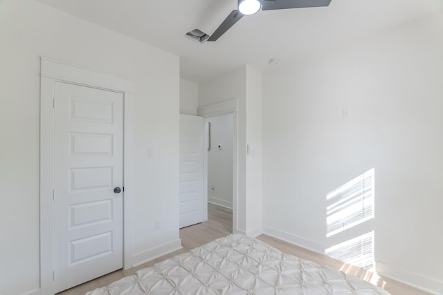 unfurnished bedroom with ceiling fan