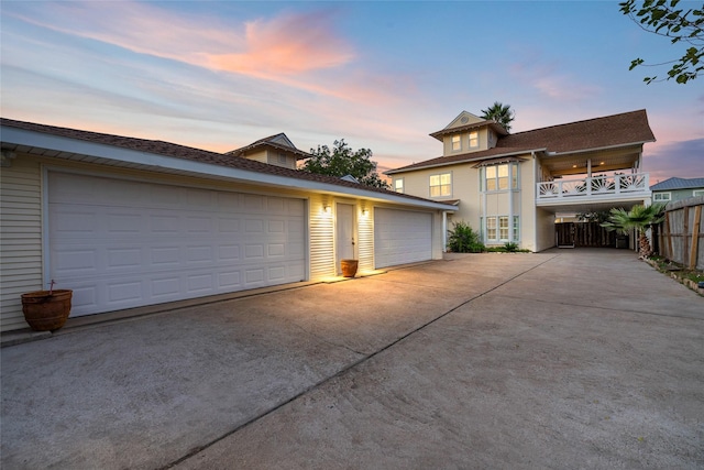 view of front facade with a garage