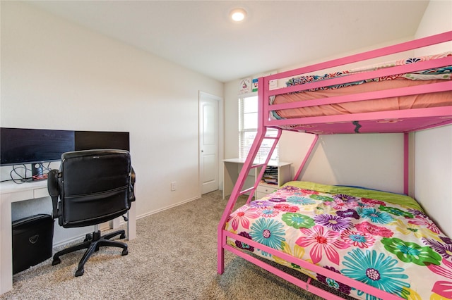 bedroom with carpet flooring