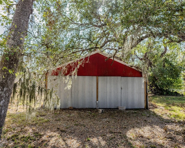 view of outbuilding