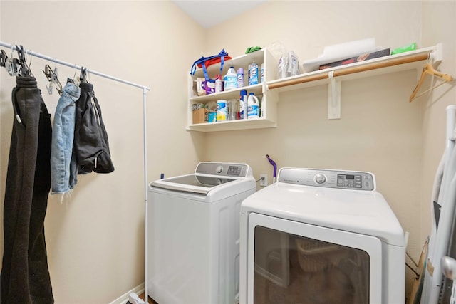 laundry area with washer and clothes dryer