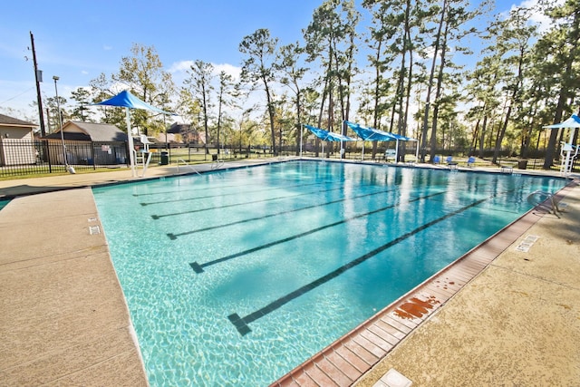 view of swimming pool