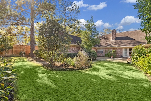 view of yard with a patio