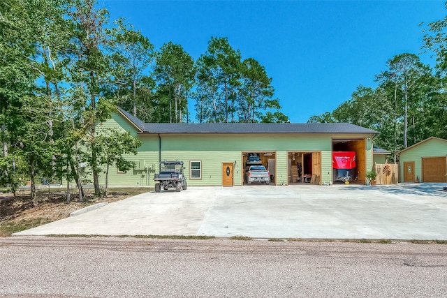 view of front of house