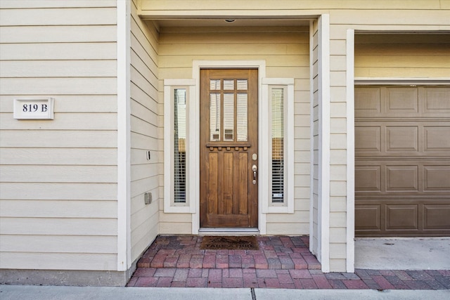 view of property entrance