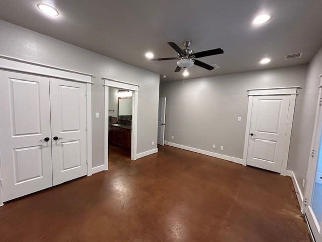 unfurnished bedroom with ceiling fan