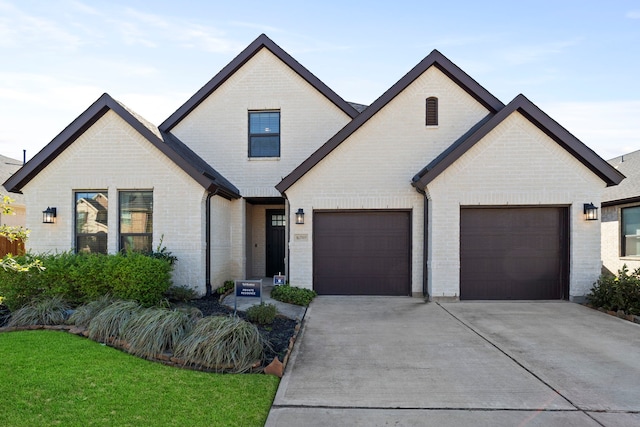 view of front of house with a garage