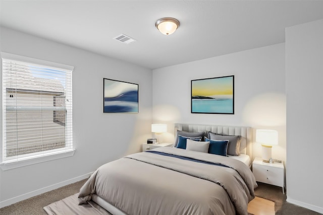 bedroom with carpet flooring