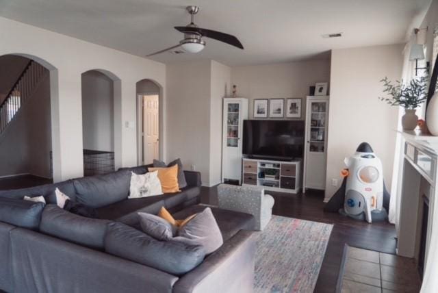 living room with ceiling fan