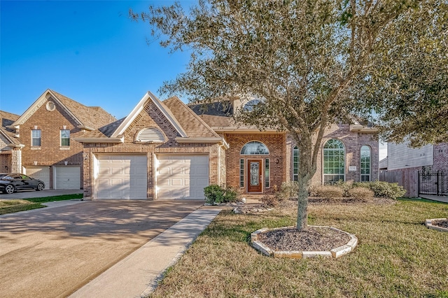 view of front of property with a front yard