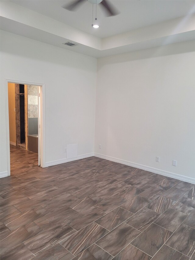 unfurnished room featuring ceiling fan