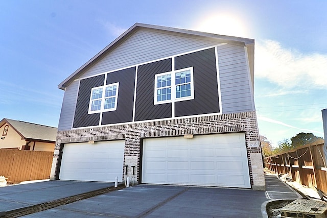 view of front facade with a garage