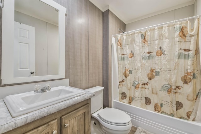 full bathroom featuring toilet, vanity, and shower / tub combo with curtain