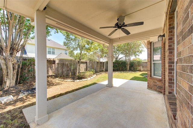 view of patio with ceiling fan