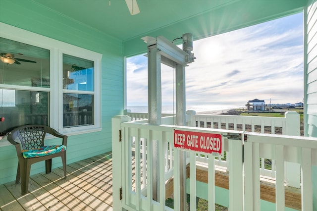 balcony with ceiling fan